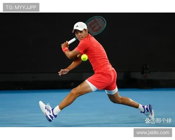 梅德韦杰夫状态火热强势挺进中网男单四强再度展现硬地统治力