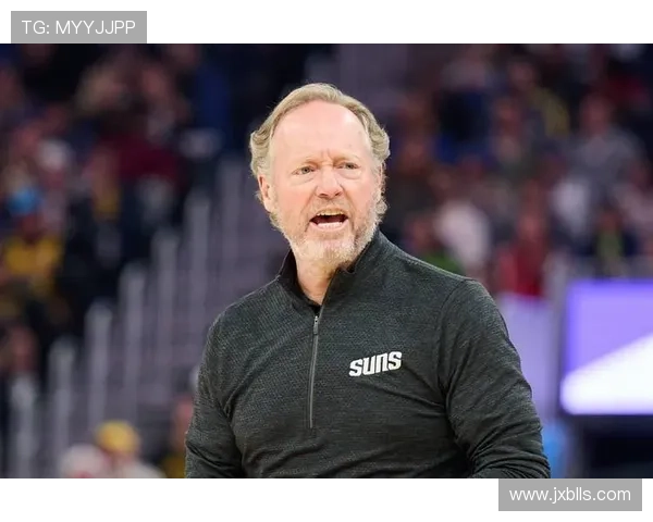 太阳主帅盛赞阿门表现出色突破能力与速度在联盟中独树一帜 太阳主帅盛赞阿门表现出色突破能力与速度在联盟中独树一帜